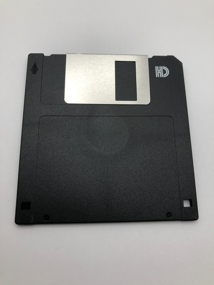 2 pcs 1.44MB 3.5 floppy disks, Formatted. NEW