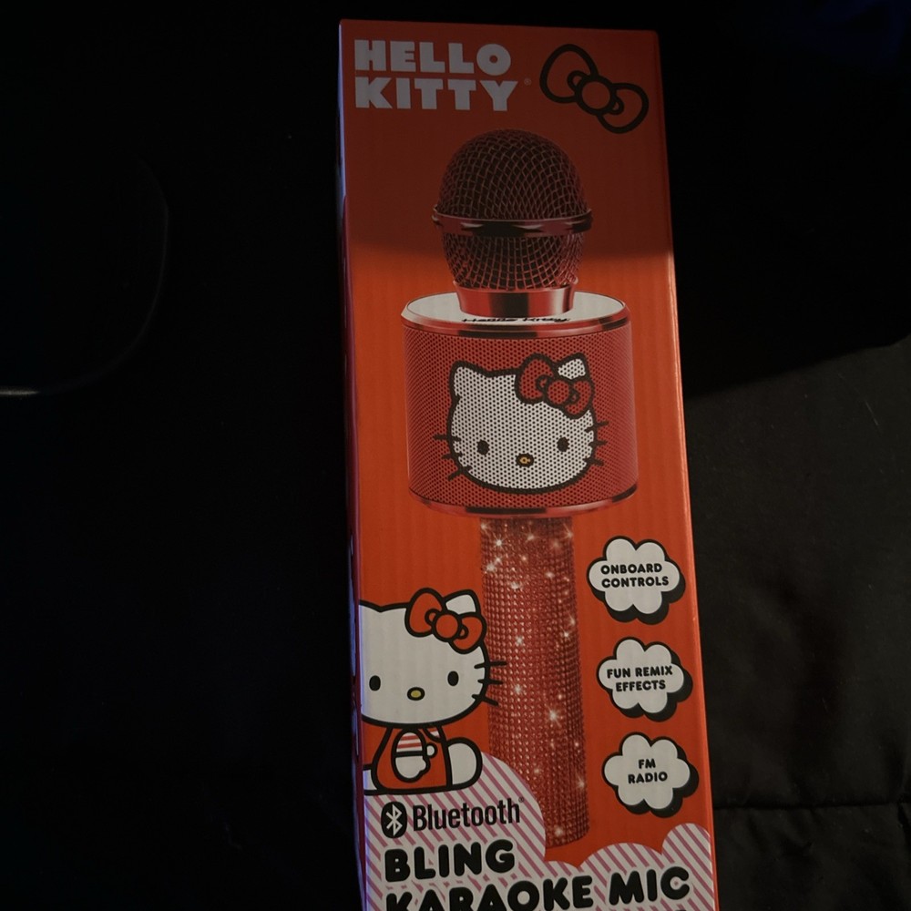 Hello Kitty Bluetooth Karaoke Microphone & Wireless Speaker USB Charging Red NIB