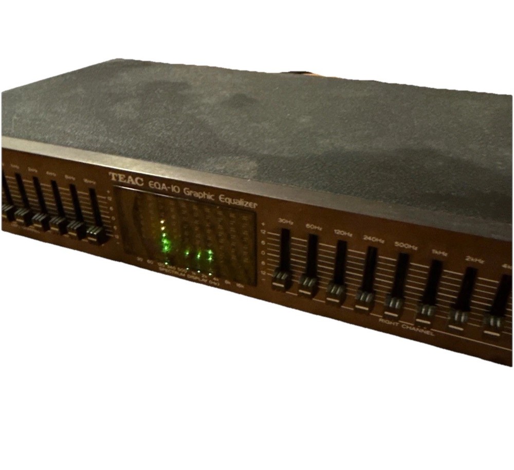 TEAC EQA-10 MK II Graphic Equalizer with Spectrum Analyzer Display