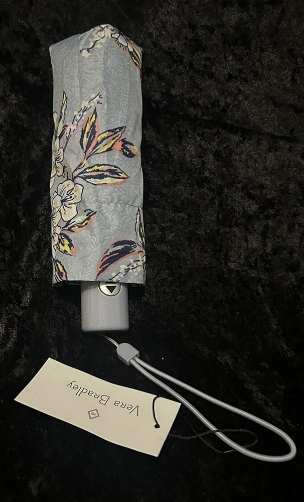 Vera Bradley cherry Blossoms Automatic Mini Umbrella NWT