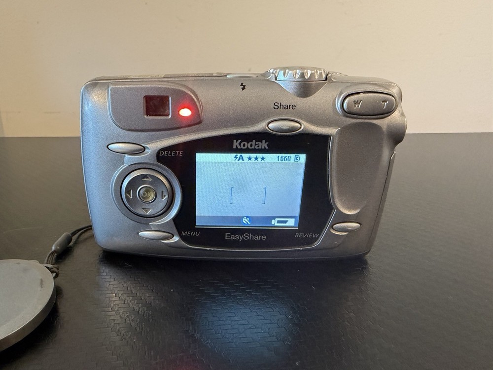 Kodak EasyShare DX4330 Digital Camera, Dock , Tested Working
