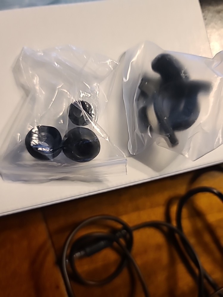 MyVu Solo PMV Personal Media Viewer Virtual for iPod