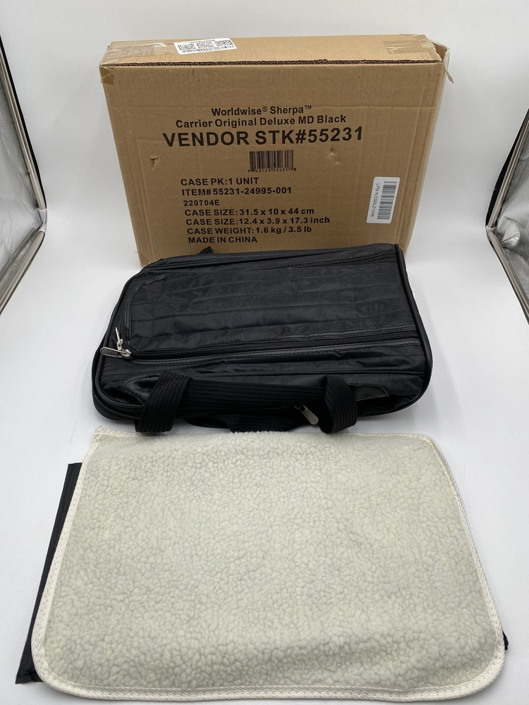 Sherpa Original Deluxe Pet Carrier Medium