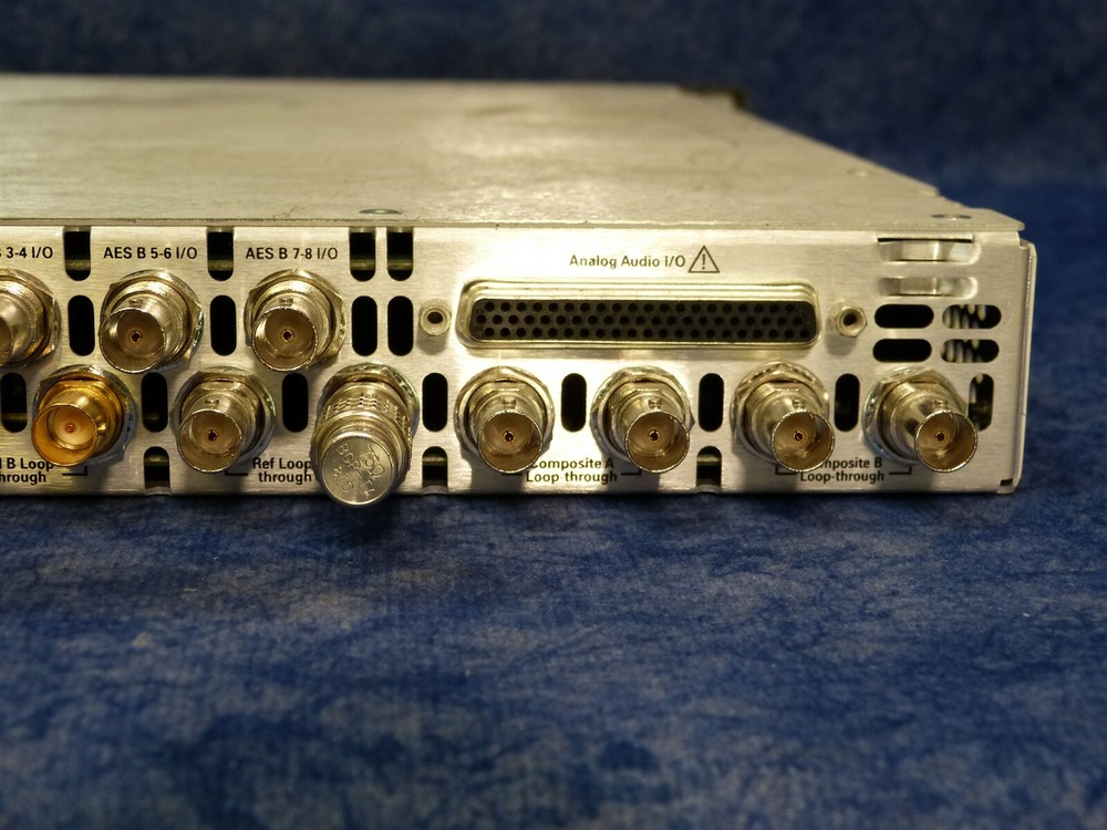 Tektronix WVR 7020 Multi-Standard Multi-Format Waveform Rasterizer (SH-13)