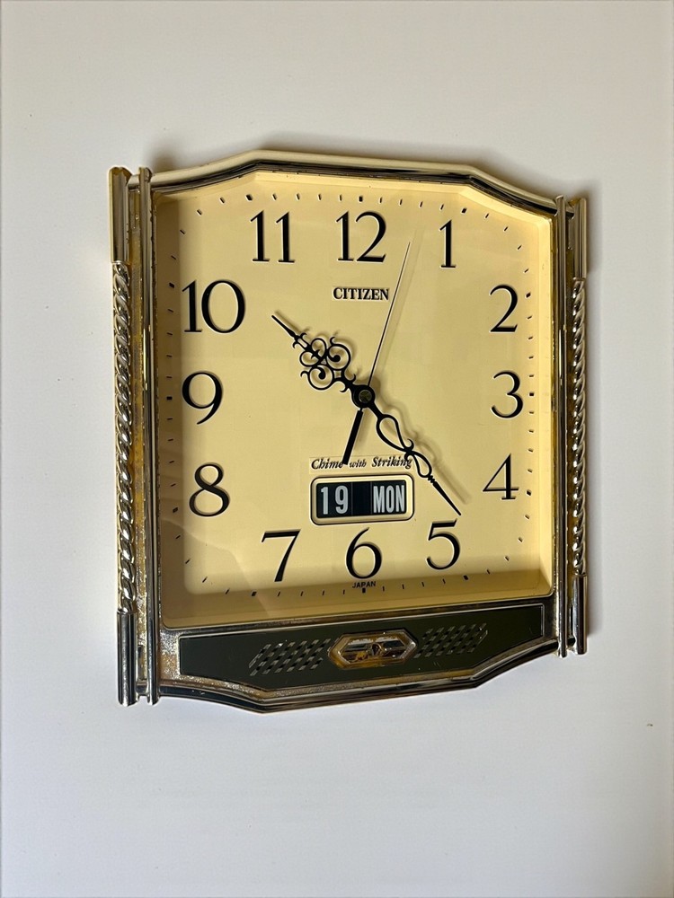 Vintage Citizen Chime Striking Wall Clock Japan