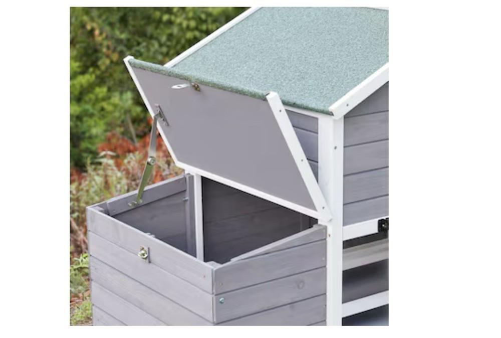 Cozy Cottage Chicken Coop