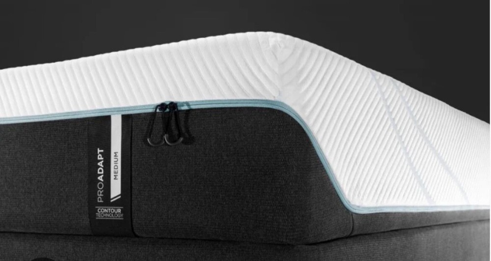 Tempurpedic Luxebreeze CalKingMattress