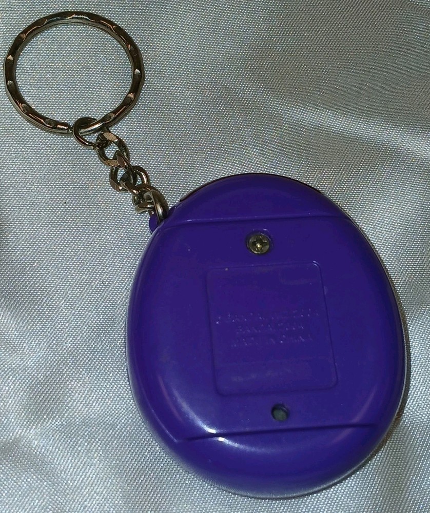 2004 Tamagotchi Connection Purple Tested Working