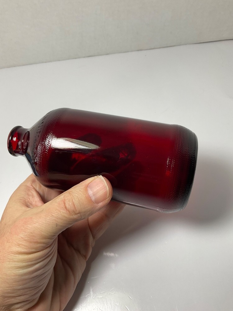 ROYAL RUBY ANCHOR HOCKING RUBY RED CONE TOP SMALL SIZE NO DEPOSIT BEER BOTTLE