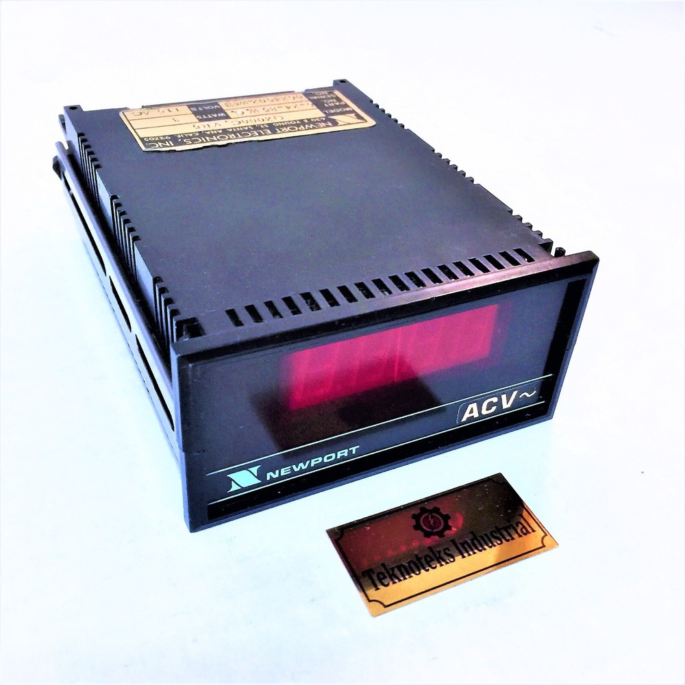 NEWPORT ELECTRONICS Q2000C VR5  VOLTMETER