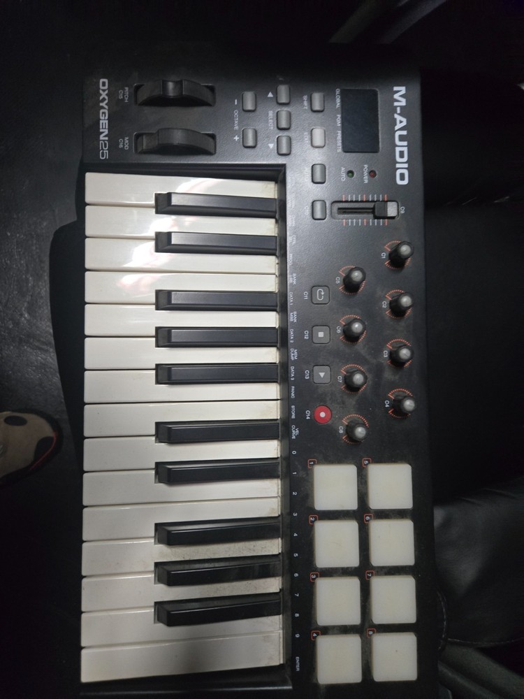 M-Audio Oxygen Pro Mini 25 Key USB MIDI Keyboard Controller