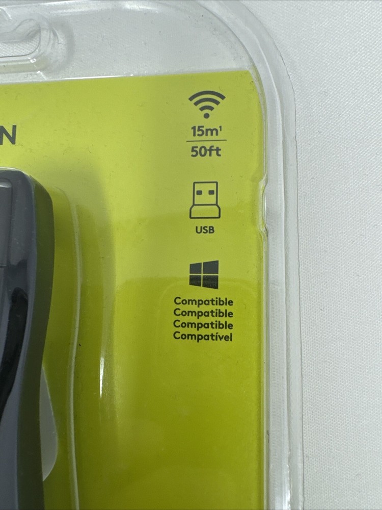 Logitech R400 Presenter Remote Control & Laser Pointer Black 910-001354