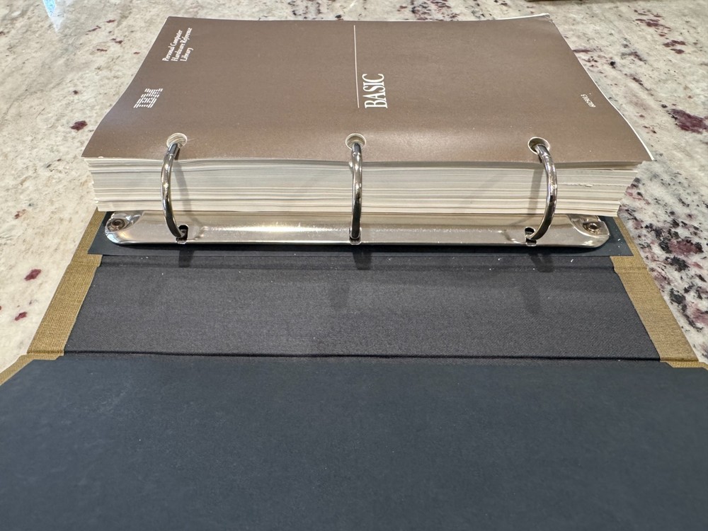 IBM BASIC Reference Library 1982 ~ 2nd Edition 6025010 Book and Sleeve