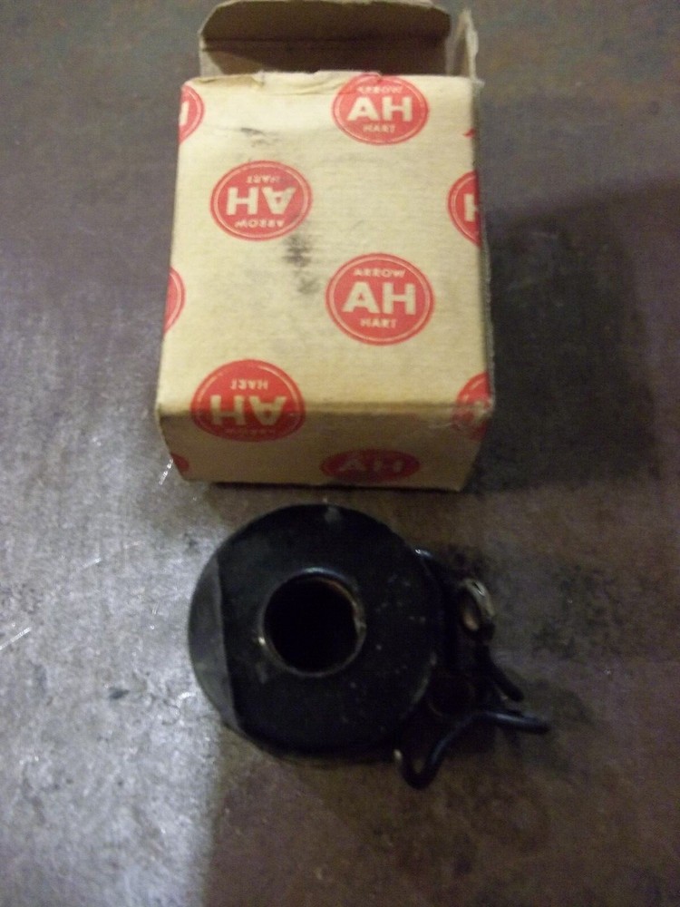 NIB ARROW HART 28306-202A COIL (BIN146)