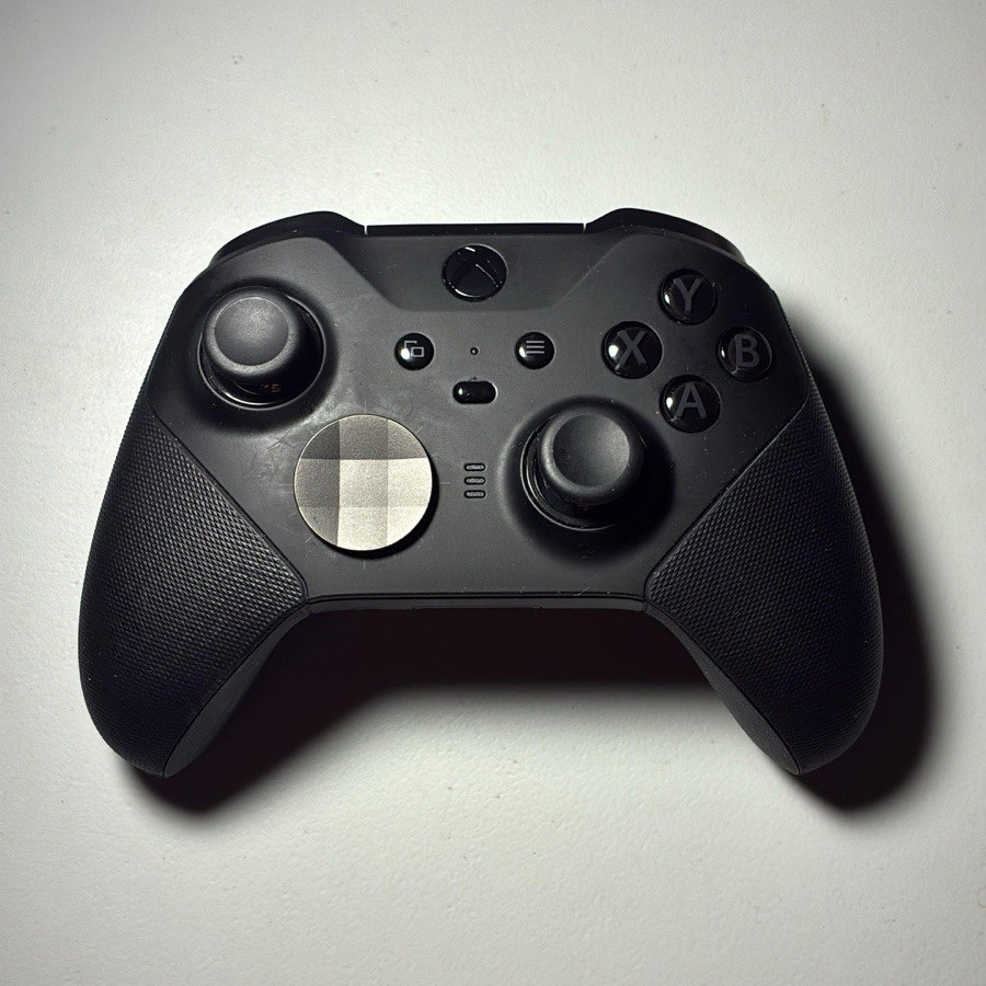 Microsoft Xbox Elite Series 2 Controller with Carrying Case, Thumbsticks, D-pad