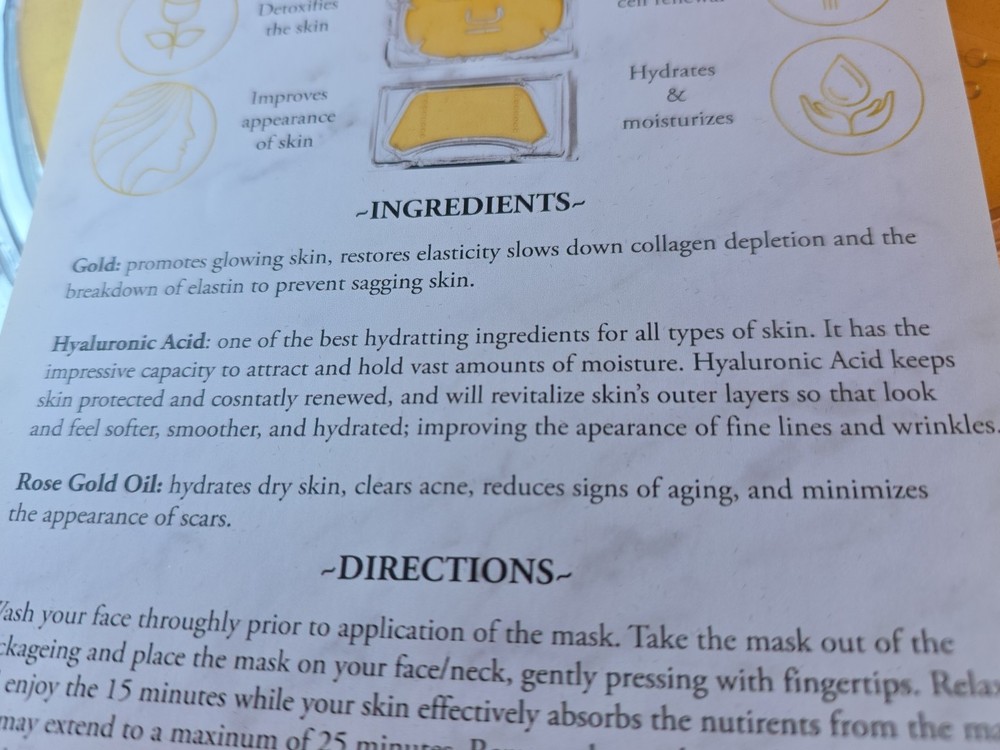 Santis Switzerland 24 Kt Gold Face Masks