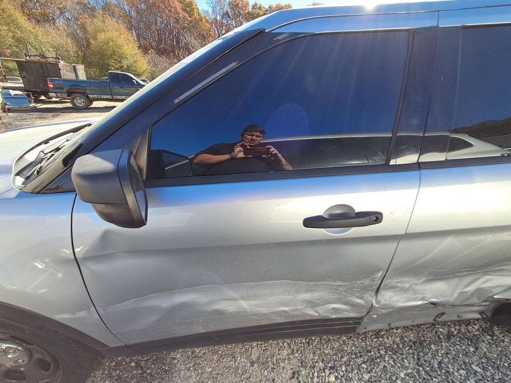 Fuse Box Engine Fits 16 EXPLORER 4866193