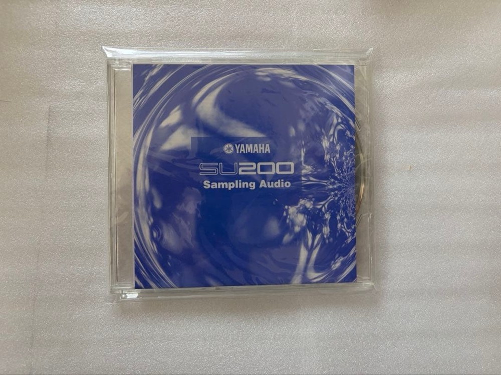 YAMAHA SU200 Sampler with Dedicated Bag Sampling CD AC Adapter