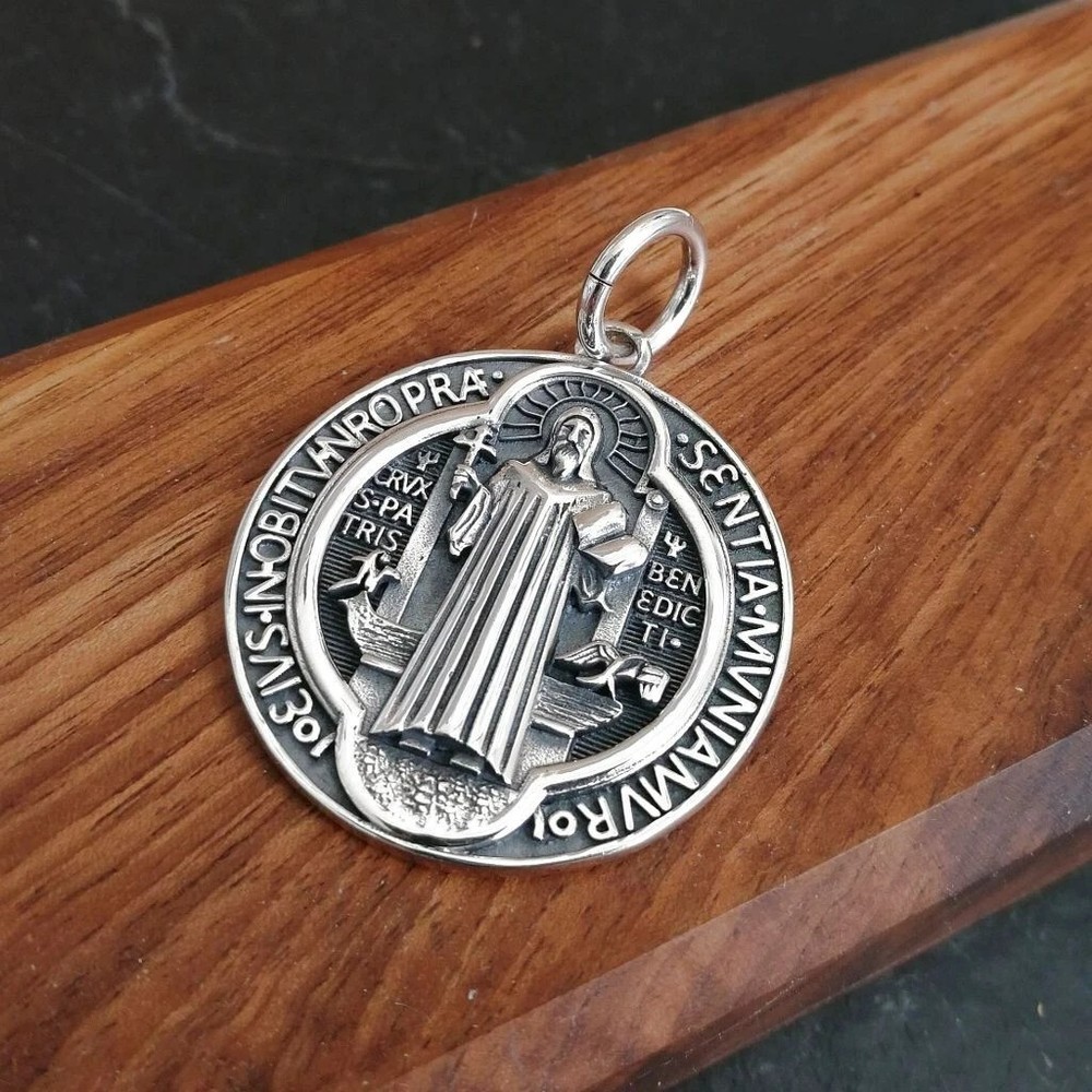 Solid 925 Sterling Silver 28mm Round Saint Benedict Medal Pendant Great Gift