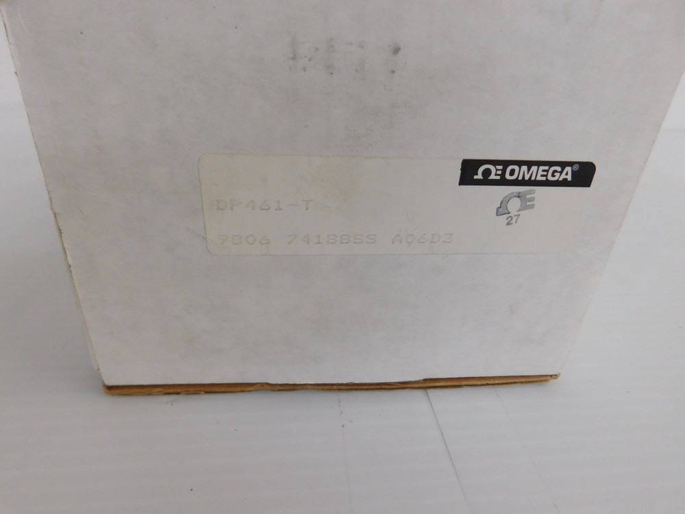 OMEGA DP461-T THERMOCOUPLE PANEL READER - NEW (MPT138)