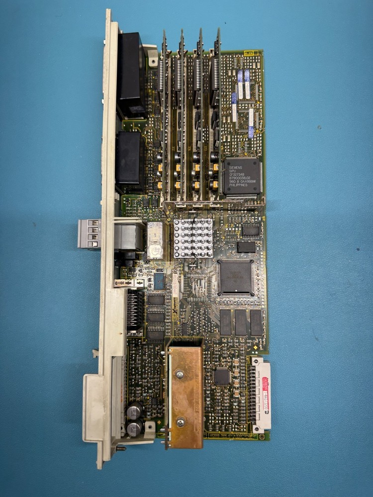 Siemens 6SN1118-0DM23-0AA0 SIMODRIVE 611-D CLOSED-LOOP CONTROL PLUG-IN UNIT
