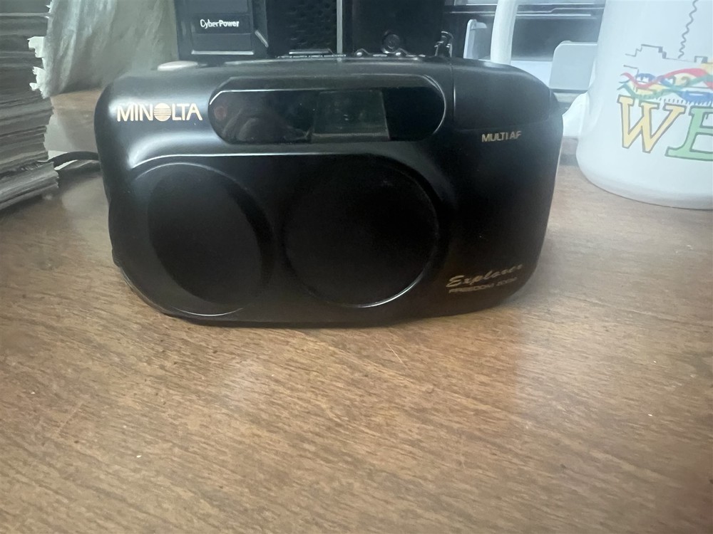 Minolta Explorer Freedom Zoom Camera UNTESTED