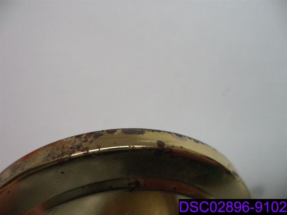 Gold Dead Bolt w 2 Keys