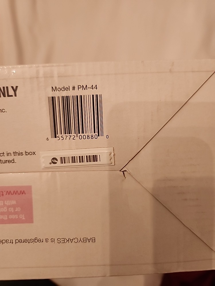 Babycakes pie maker machine