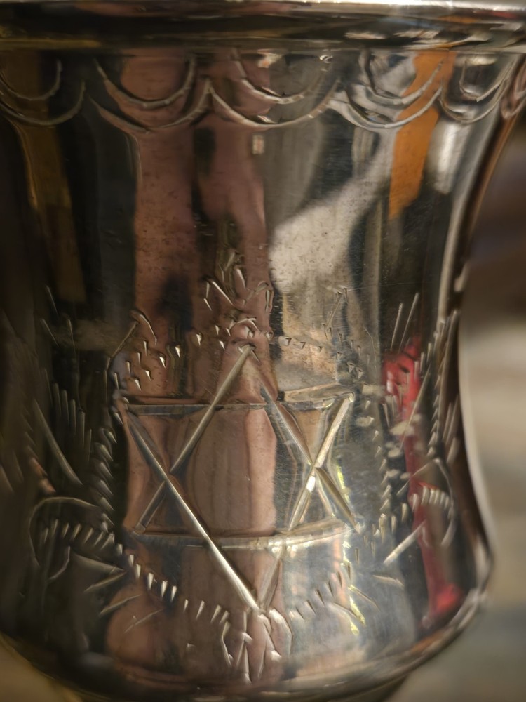 Vintage Silver Plated Kiddush Cup. 143