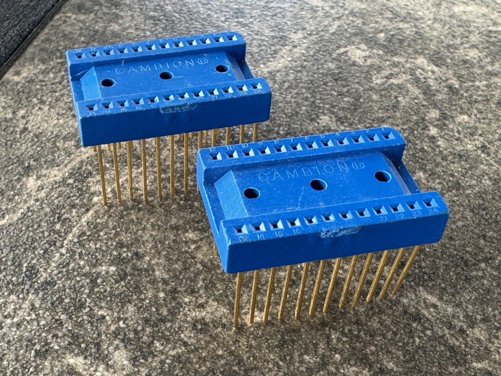 2 PCS  DIP-24   IC Sockets  for Wire Wrap
