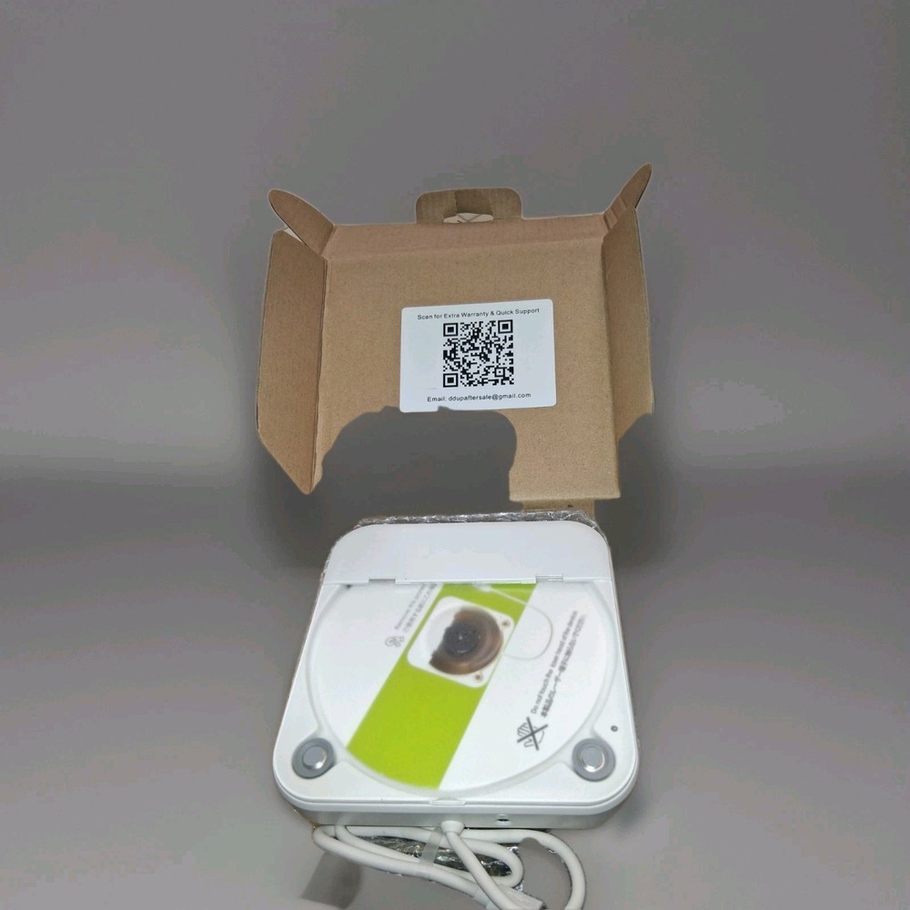 Portable CAR CD Player USB / AUX Connection Universal Compatibility Remote