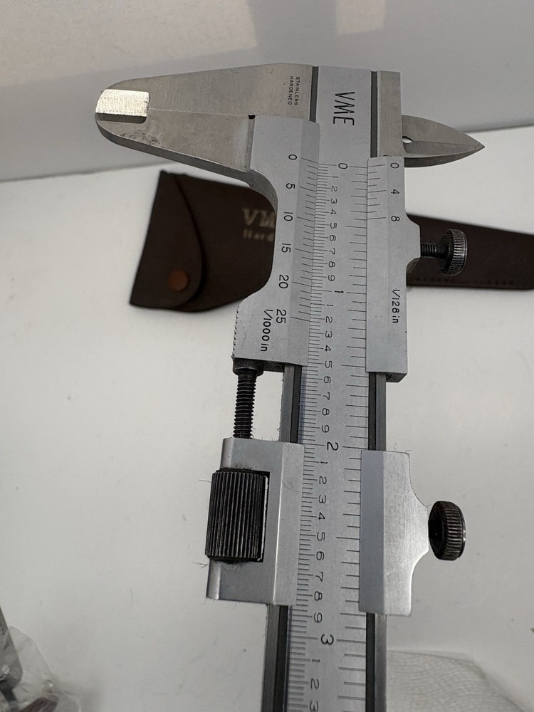 VME Vernier Caliper 7 Inch With Case