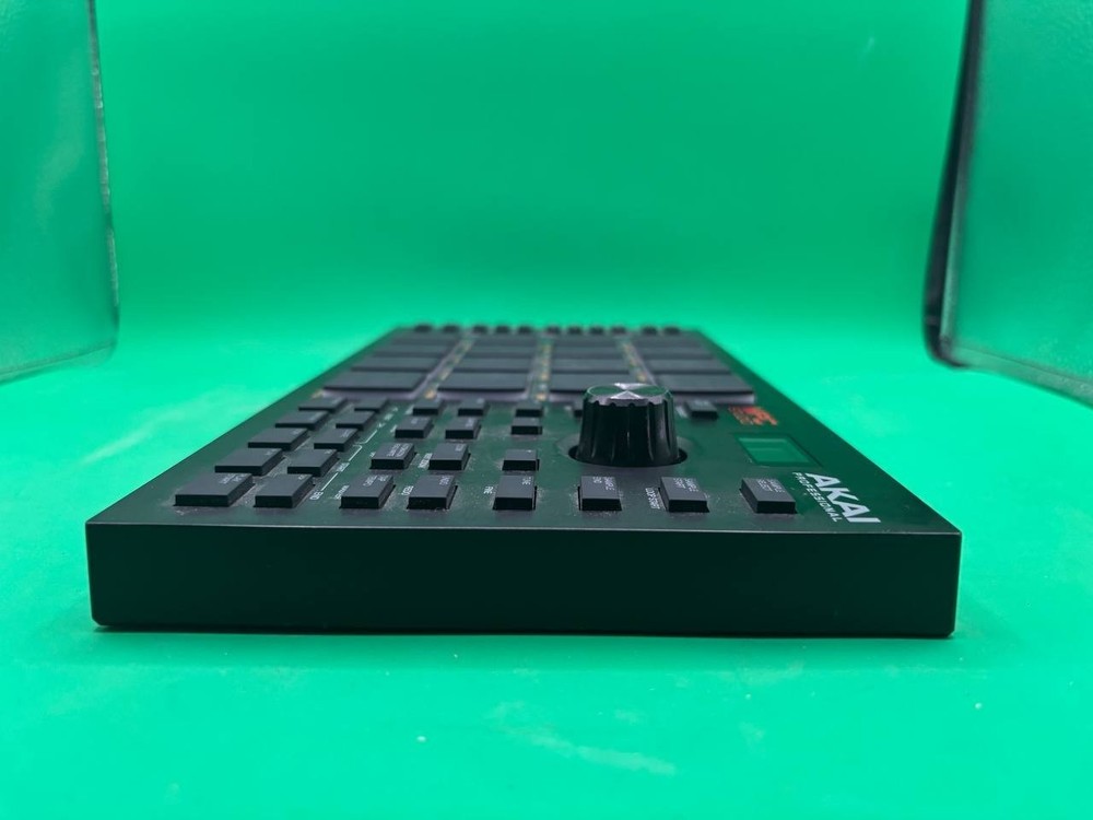 Akai Professional MPC Studio Music Production Controller Working PH9