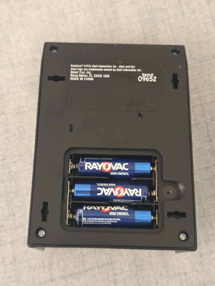 Vintage 1976- ATARI Arcade Classics-Breakout 4C Retro Mini Arcade Game
