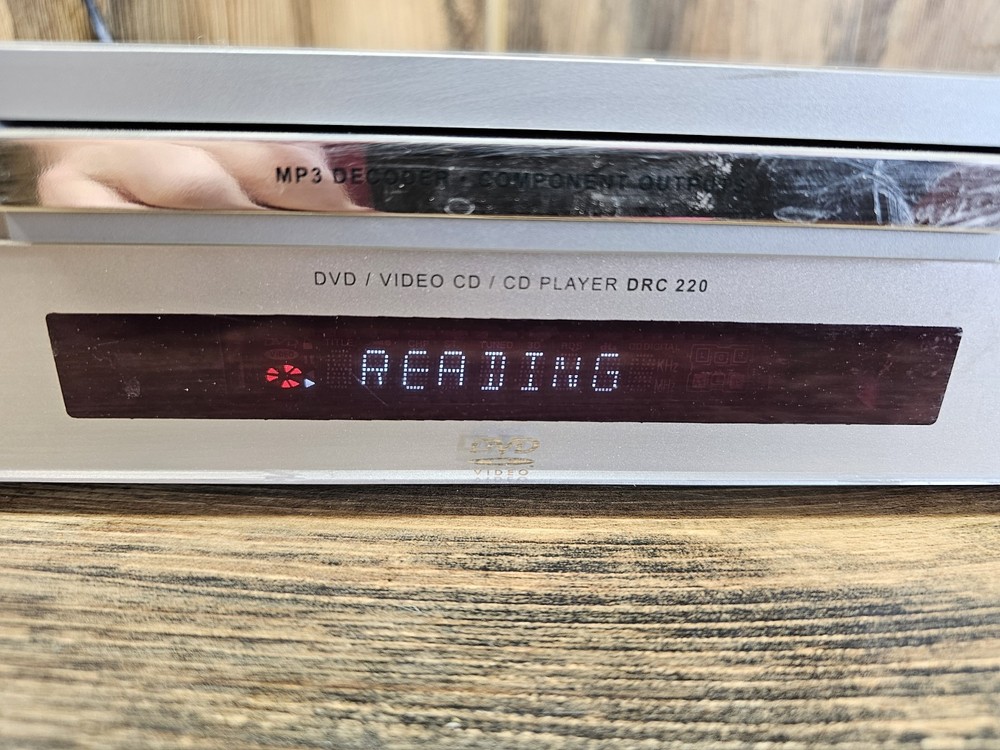 RCA DRC 220 MP3 Decoder DVD Player
