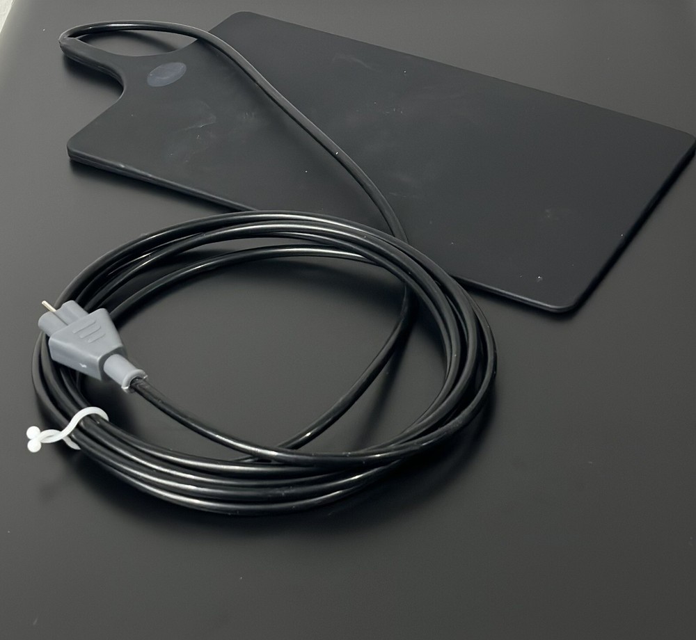 Valleylab Force 2 Compatible Reusable Silicone Negative Plate - Ships Same Day