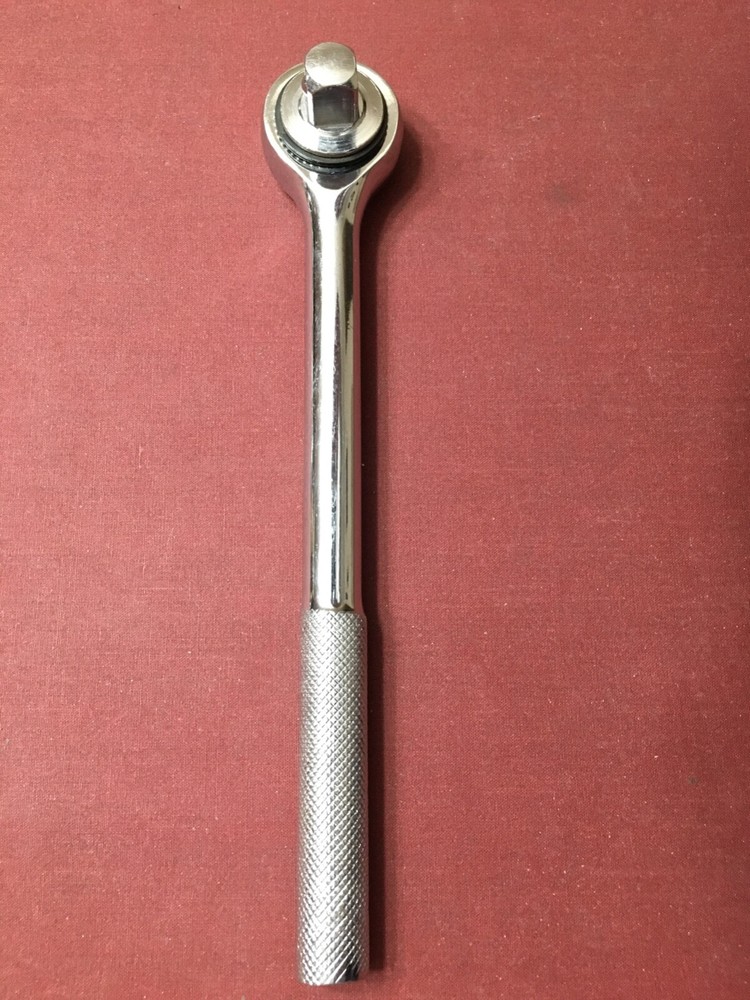 9" x 1/2" Drive Socket Wrench - Unbranded