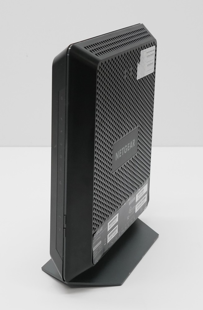 NETGEAR Nighthawk C7000v2 AC1900 Wi-Fi Cable Modem Router