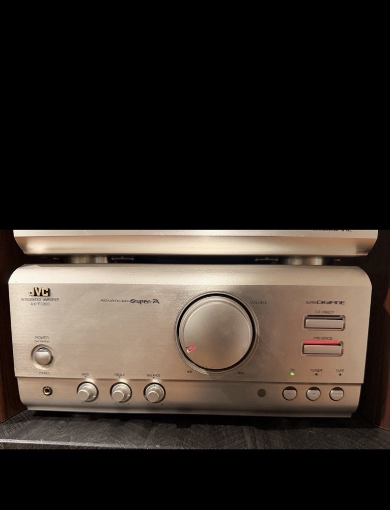 JVC Integrated Amplifier with Cd/Cassette Deck