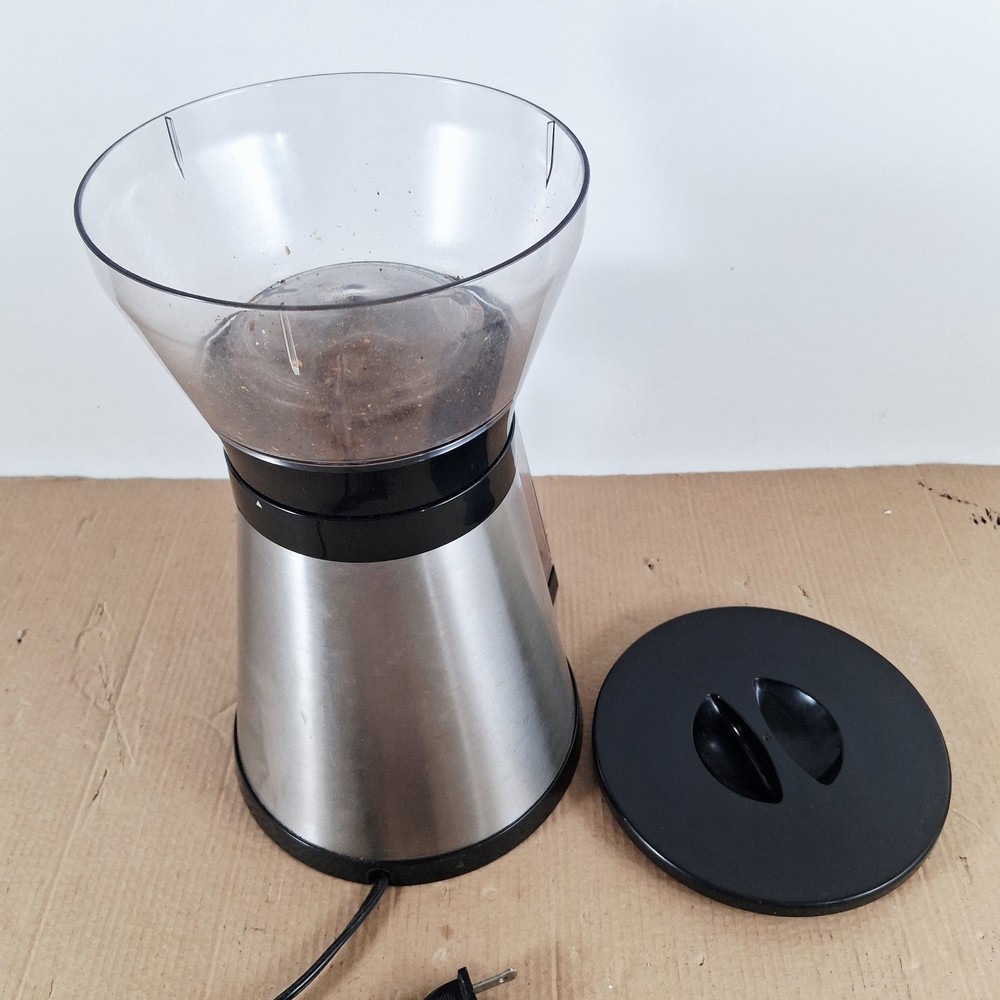 Cuisinart Conical Burr Grinder CBM-18C Programmable Coffee Mill LCD Screen