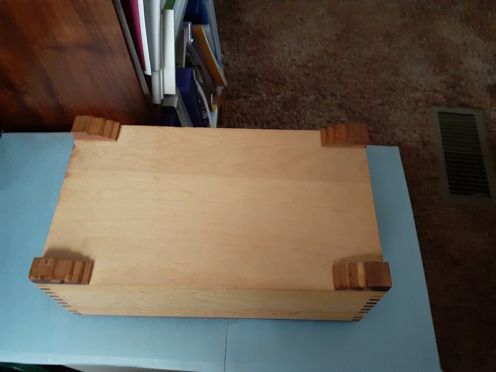 Cedar Chest Jewerly Box Missing The Latch But very Nice