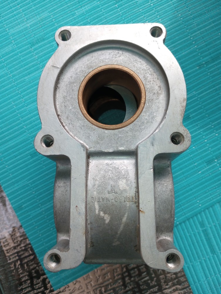 TOL O MATIC 02580000 Right Angle Gearbox Float A Shaft