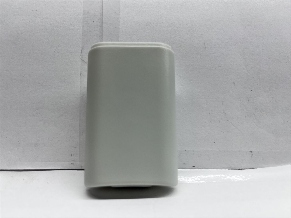 White Xbox 360 Wireless Controller AA Battery Pack Back Case Cover Holder Shell