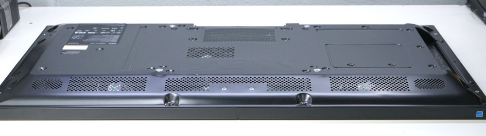 NEC MultiSync V404 40” Commercial-Grade Large Value Format LCD Display