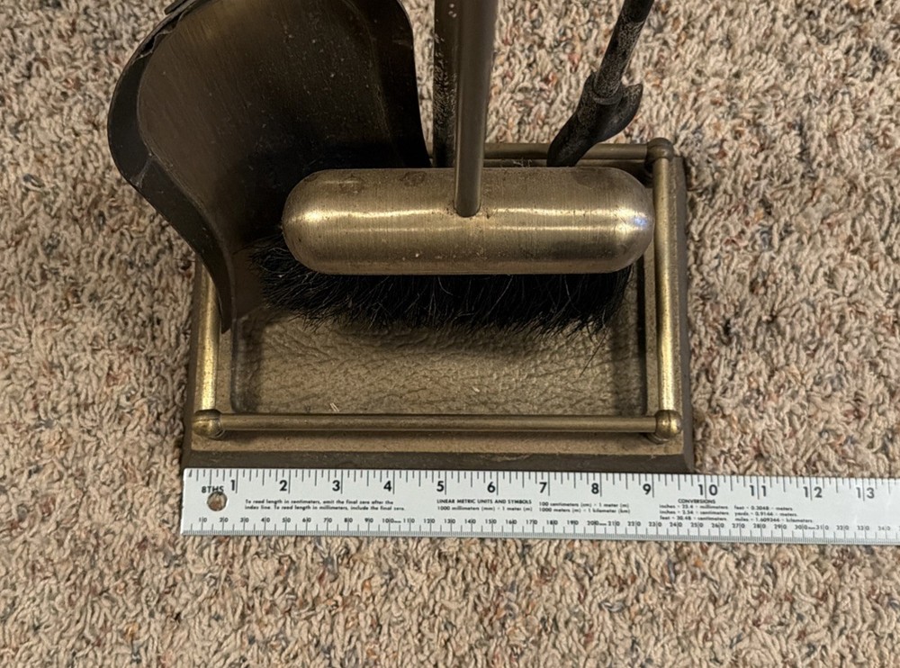 Vintage Brass 3pc Fireplace Tool Set w Cast Iron Base (219) - 28”