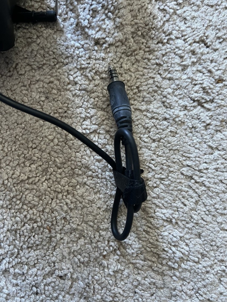 EARMOR M32 PLUS Tactical Headset with Mic, Radio plugin, Noise Connection, Black