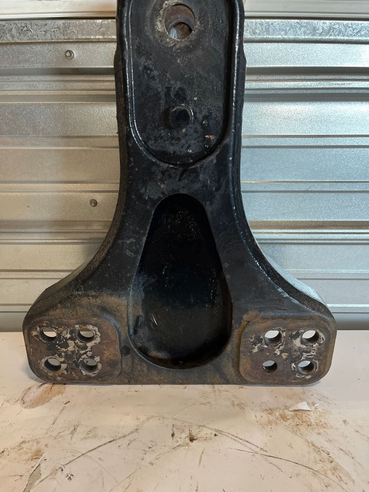 Neway Suspension Bracket (641-12363)