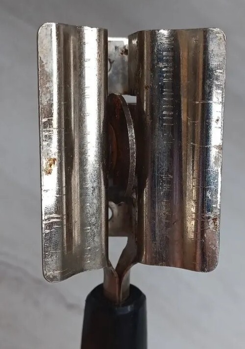 Vintage Ekco Metal Knife Sharpener Pull-Through Black Handle Original Sticker