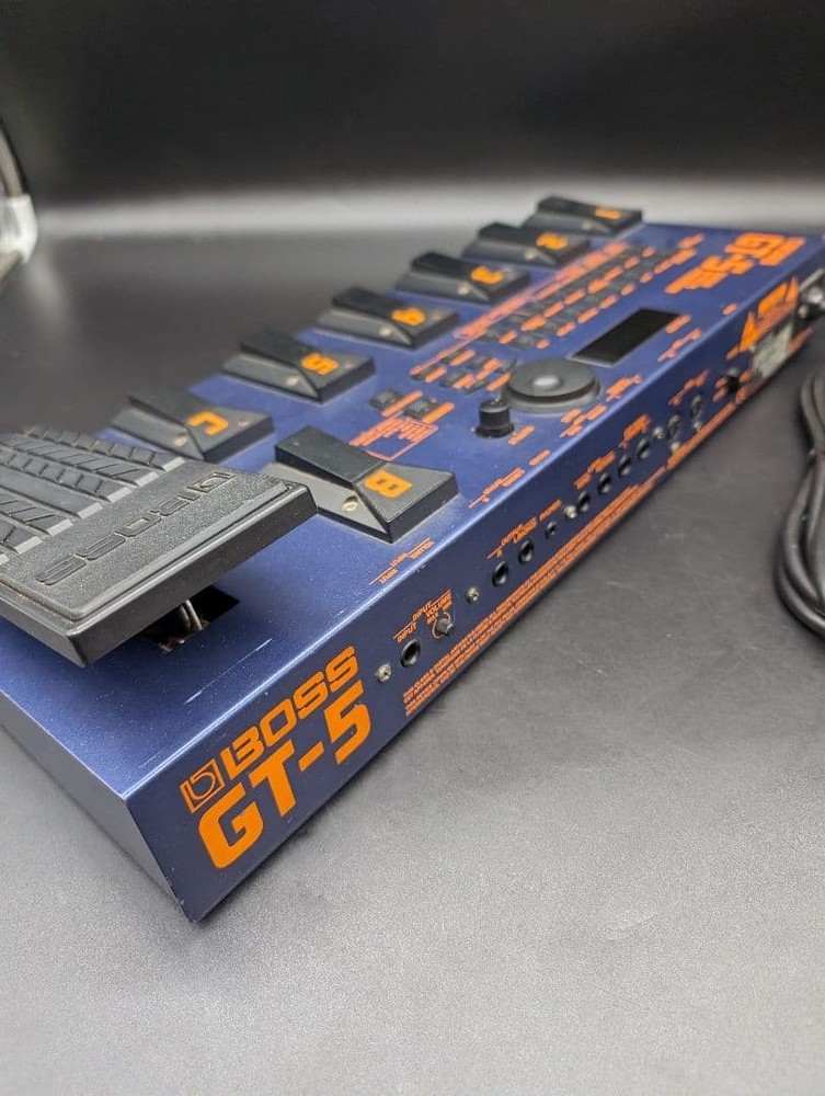 Boss GT-5 Guitar Multi Effects Processor Pedal Board Tested Working Japan Used