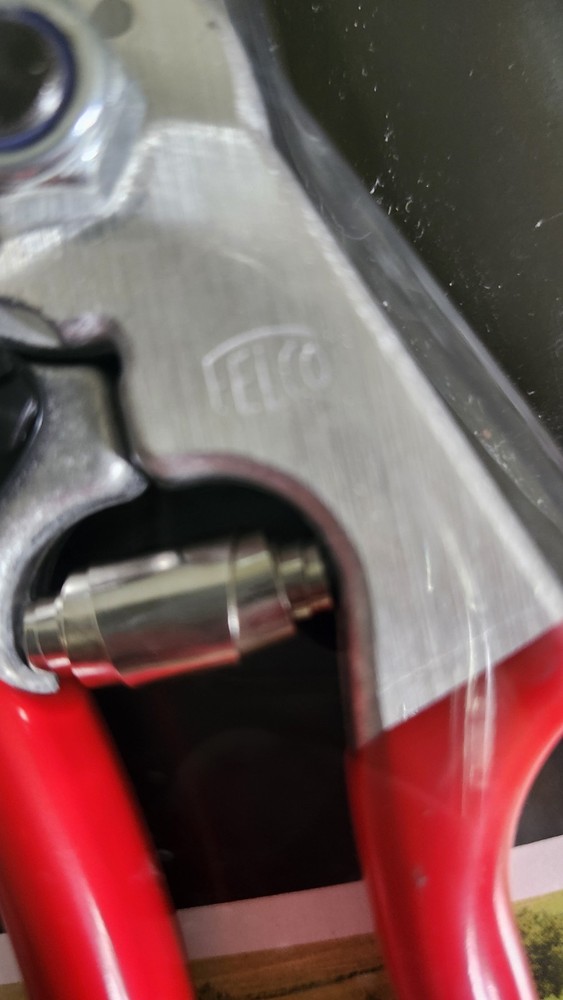 New Felco 4 Pruning Shears